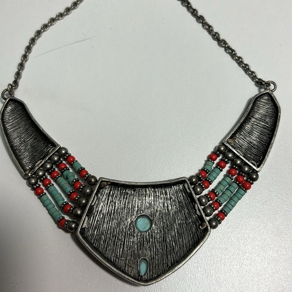 Statement necklace - Picture 5 of 6